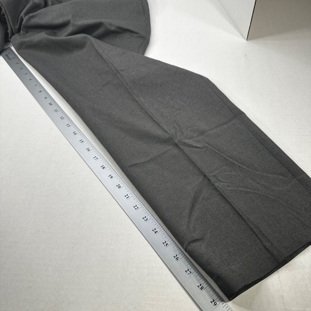 Van Heusen Men's Size 40x29 Pant Traveler Classic Fit Flat Front Gray New - Picture 10 of 16